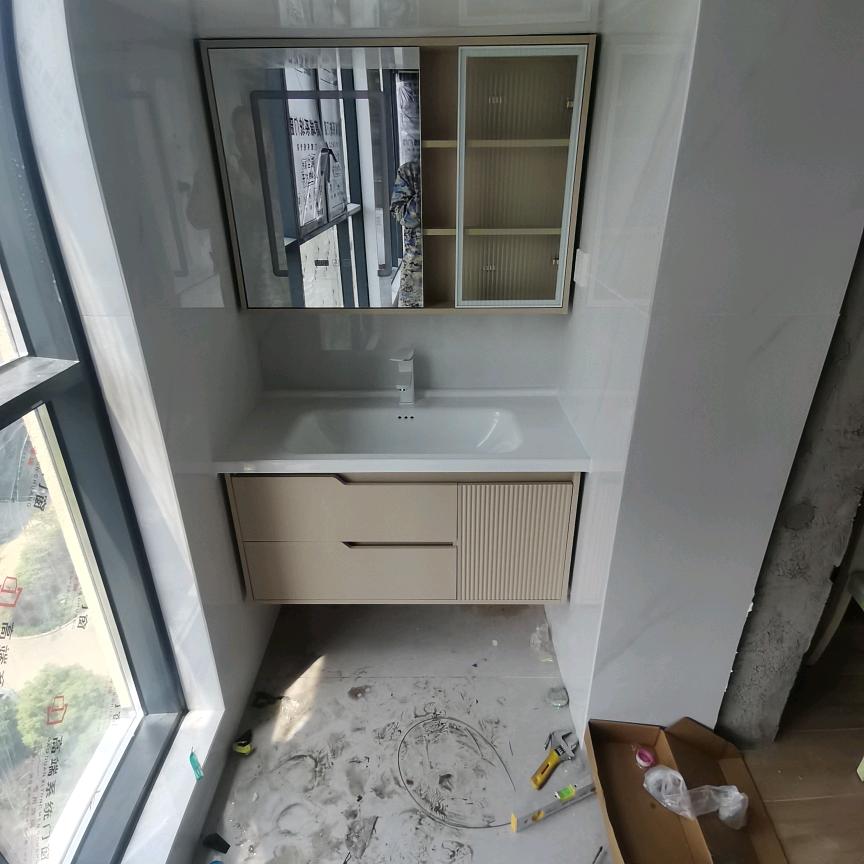 光辉（晾衣架，卫浴安装，维修）