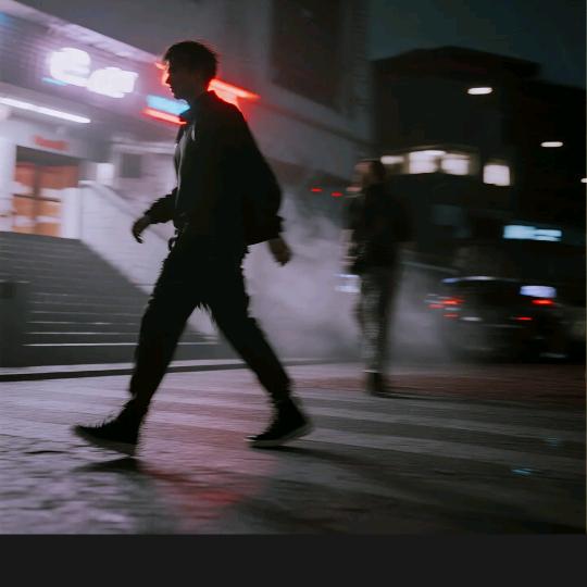 不愿意透露姓名的某人