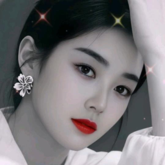 芳芳♥