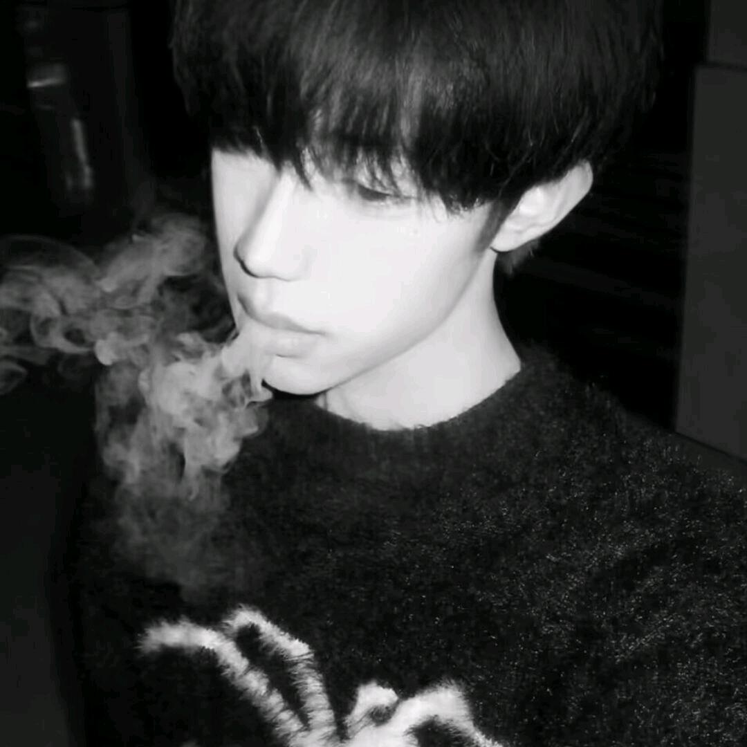 初识屿.（收代理枪手）