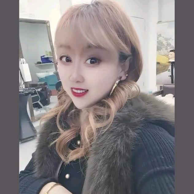 蒲城🀄️159平胡（潇洒姐离异））