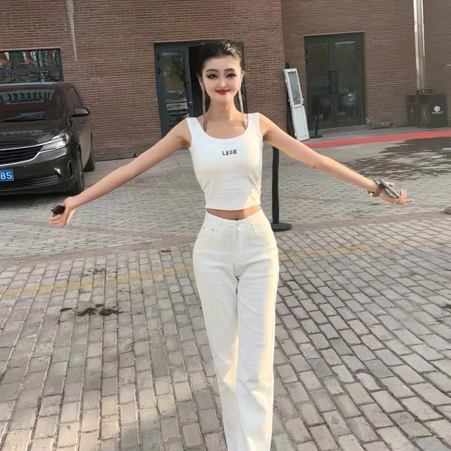 蒽朱娜