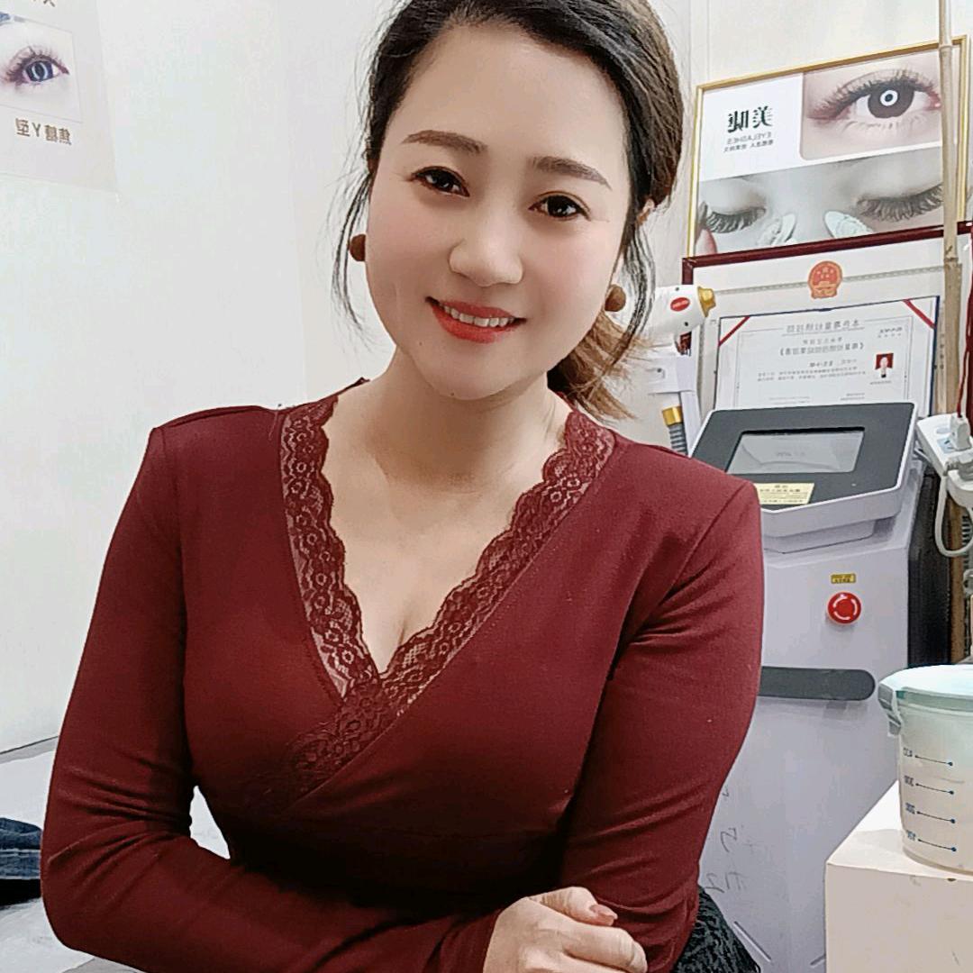 小酒窝