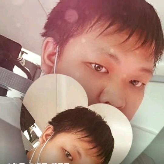 忧忧少年白了头