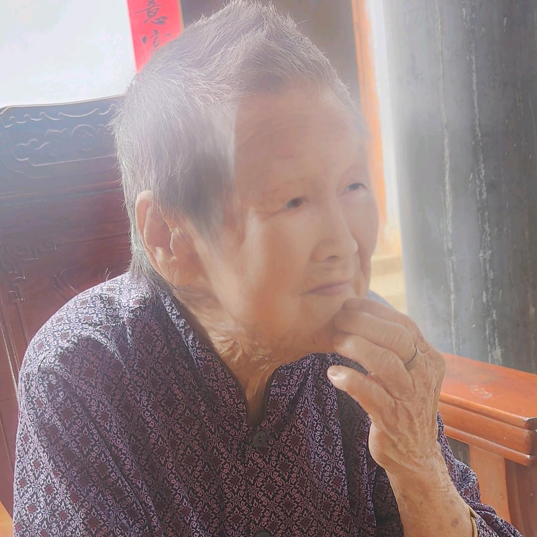世纪老人