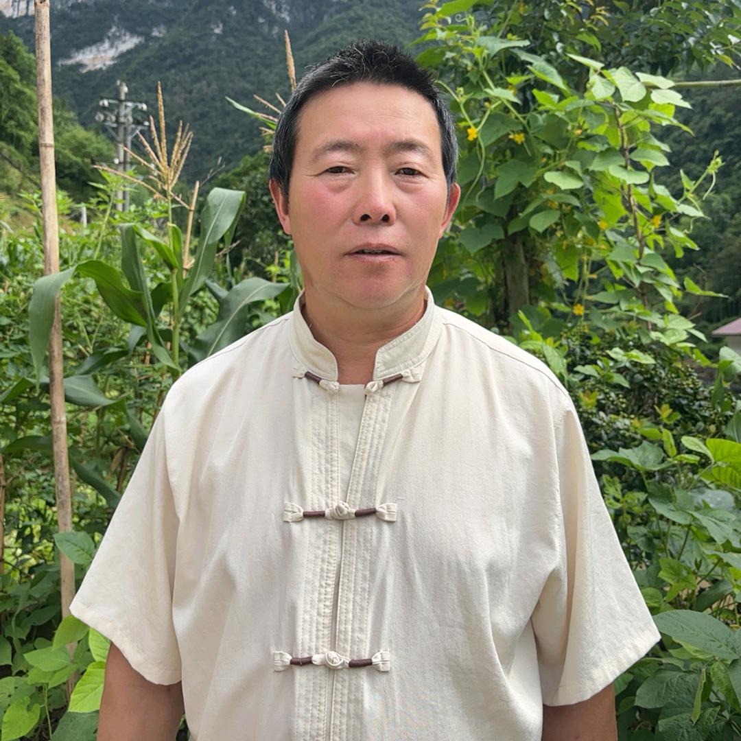 阳光养殖场杨祖林