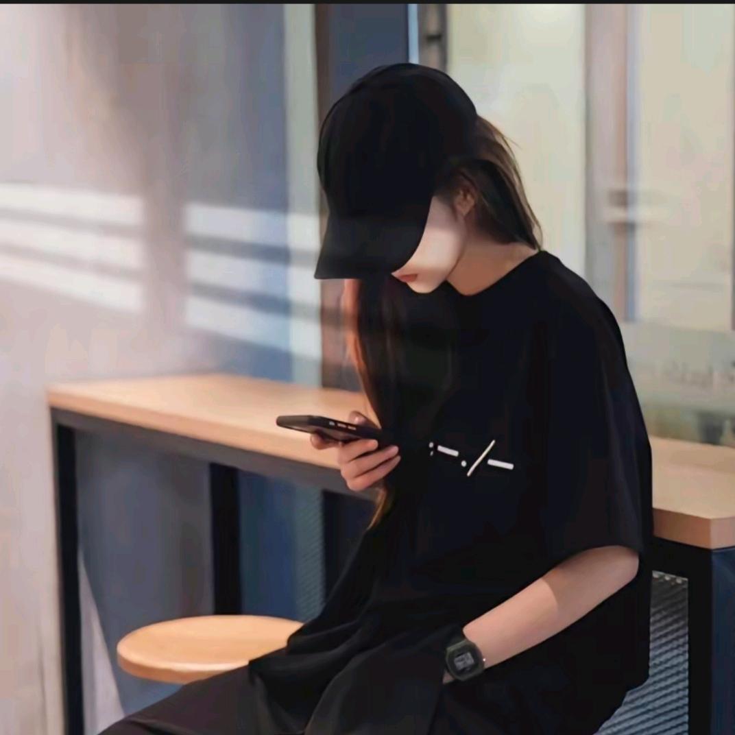 817