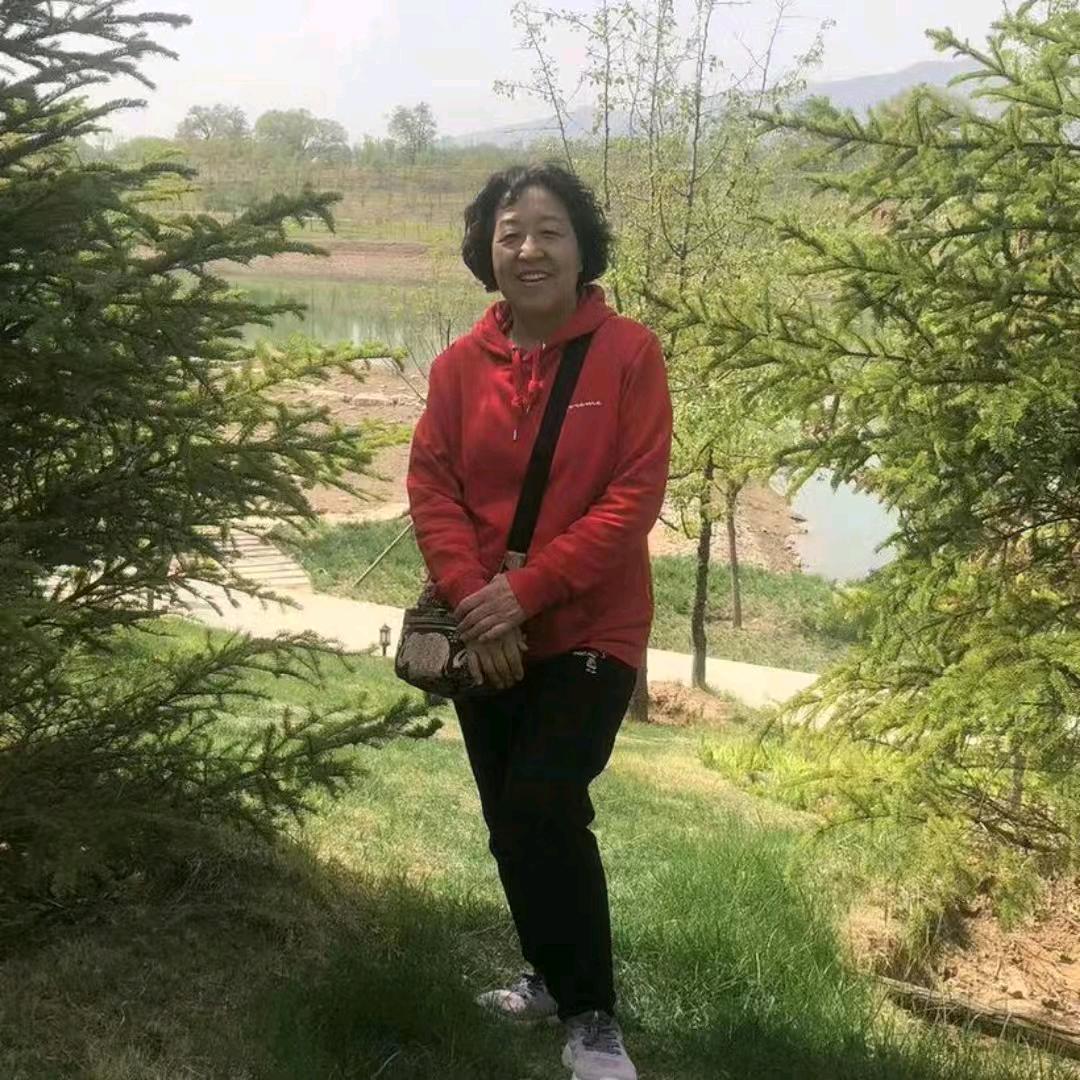郭*莲