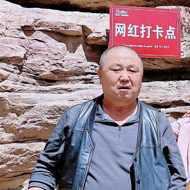 用户558316945