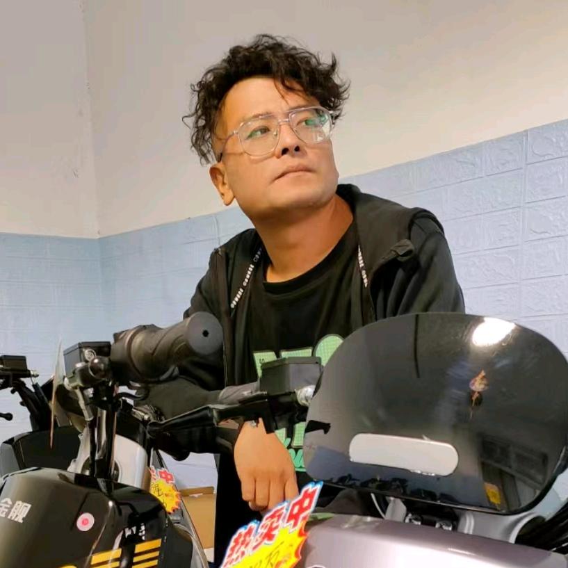 小师傅（三货电动车高平店）