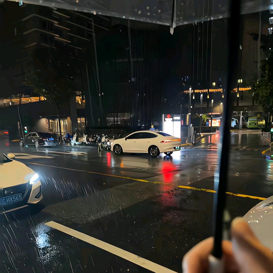 霸道的说你只属于我