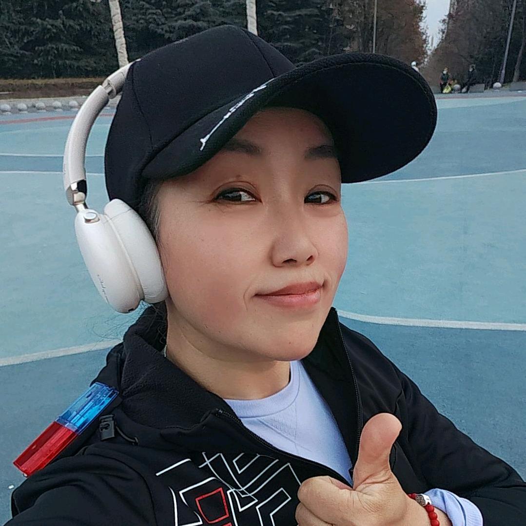 “四喜丸子”爱运动