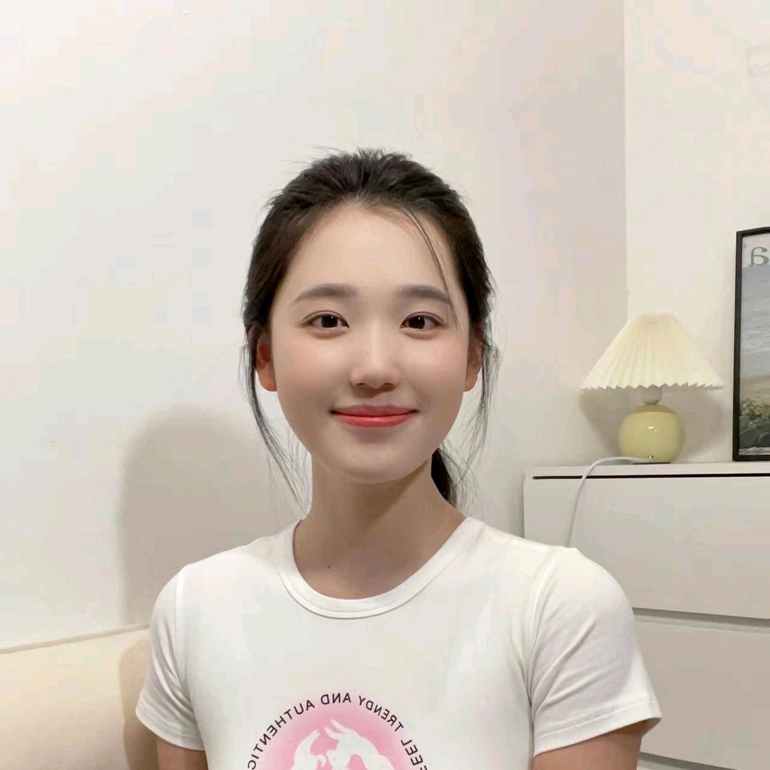 小馨爱臭美