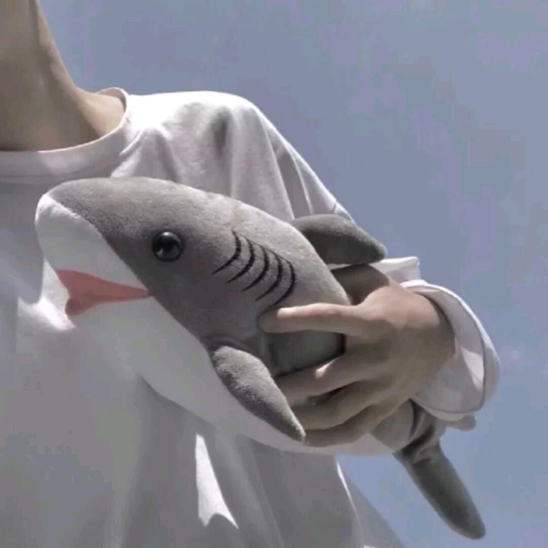 Alex、寒暄
