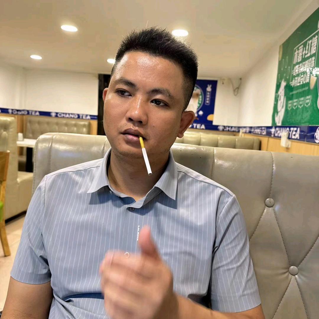 @云鹤鸣