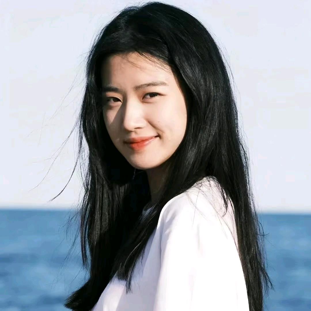 小能饼干啊