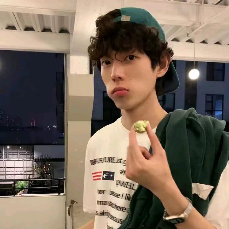 男人再拽，姐照甩