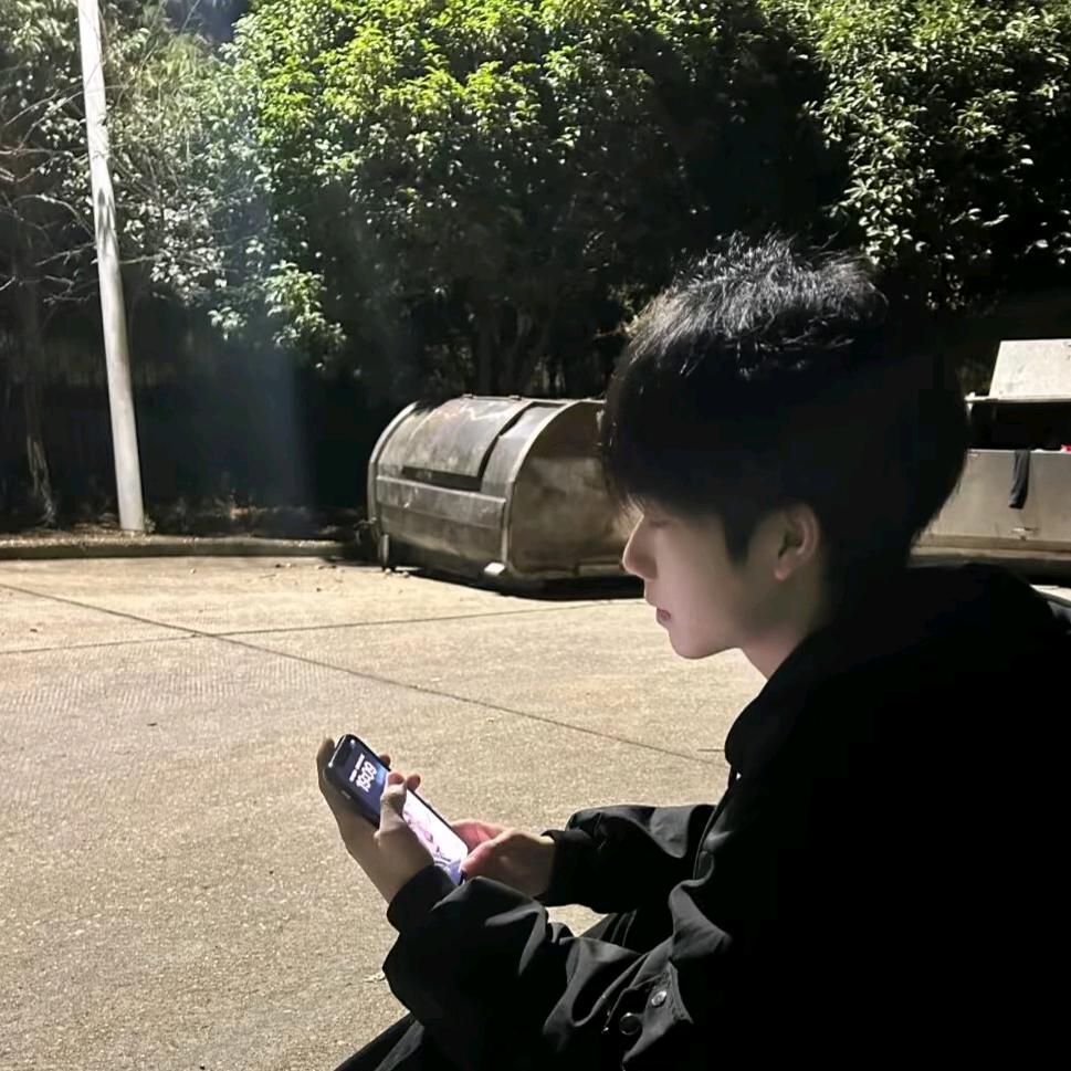 ℒℴѵℯ一王🍒情深ꦿ࿐
