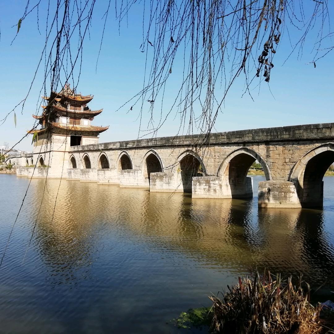 元谋铂恋假日酒店