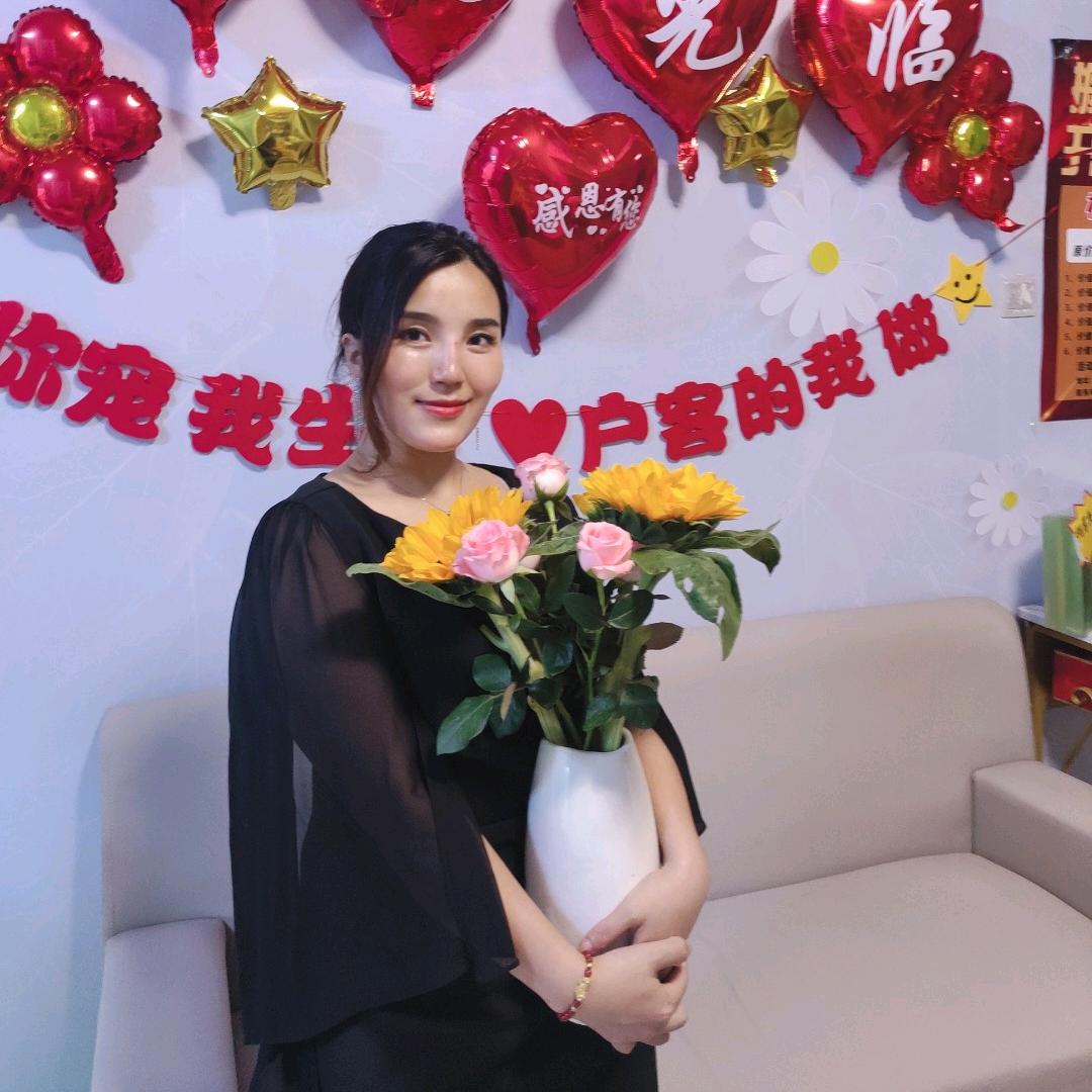 泸溪小霞美业人