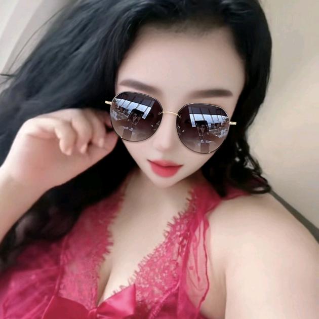 小胖胖一个人