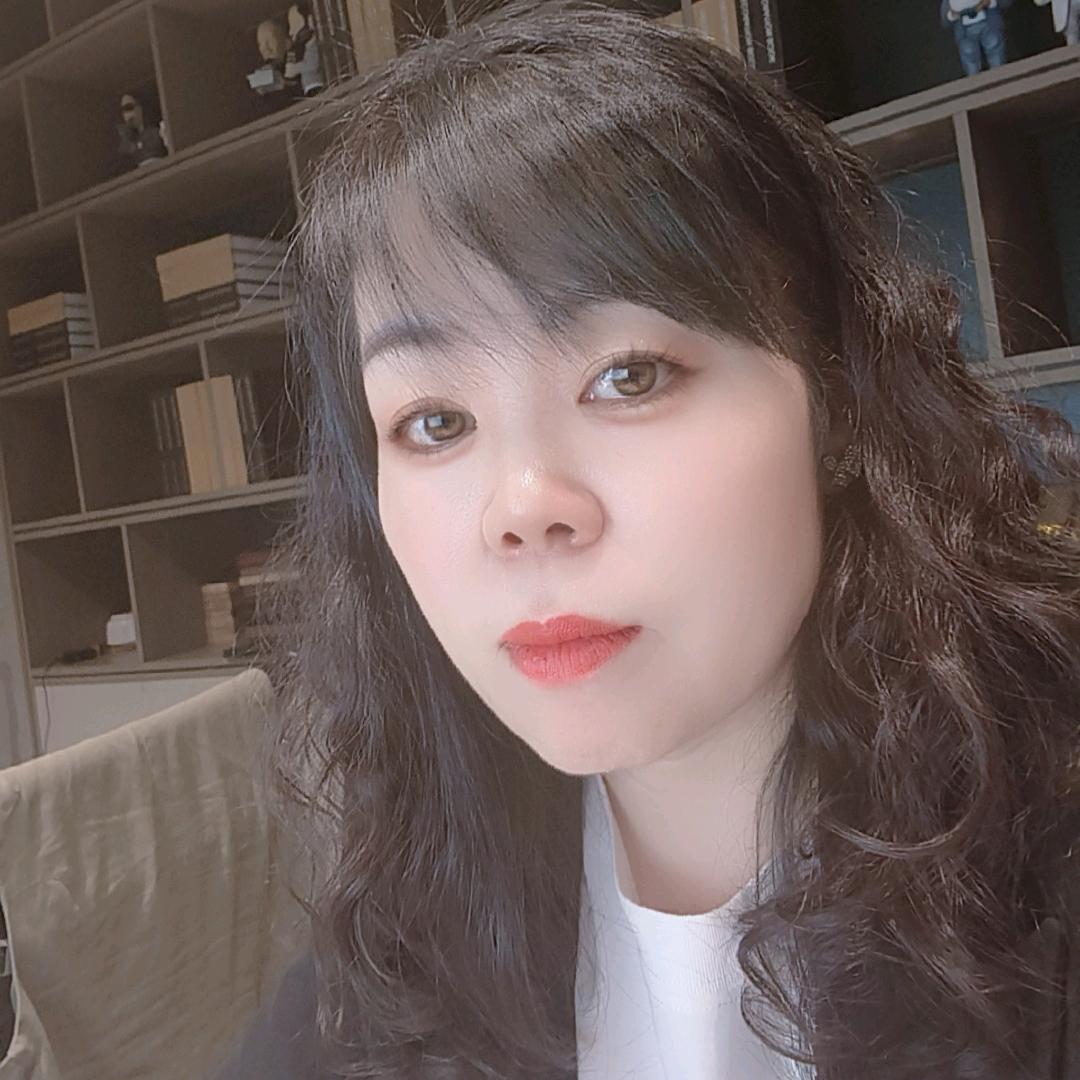 夏晗默（16:16:16)