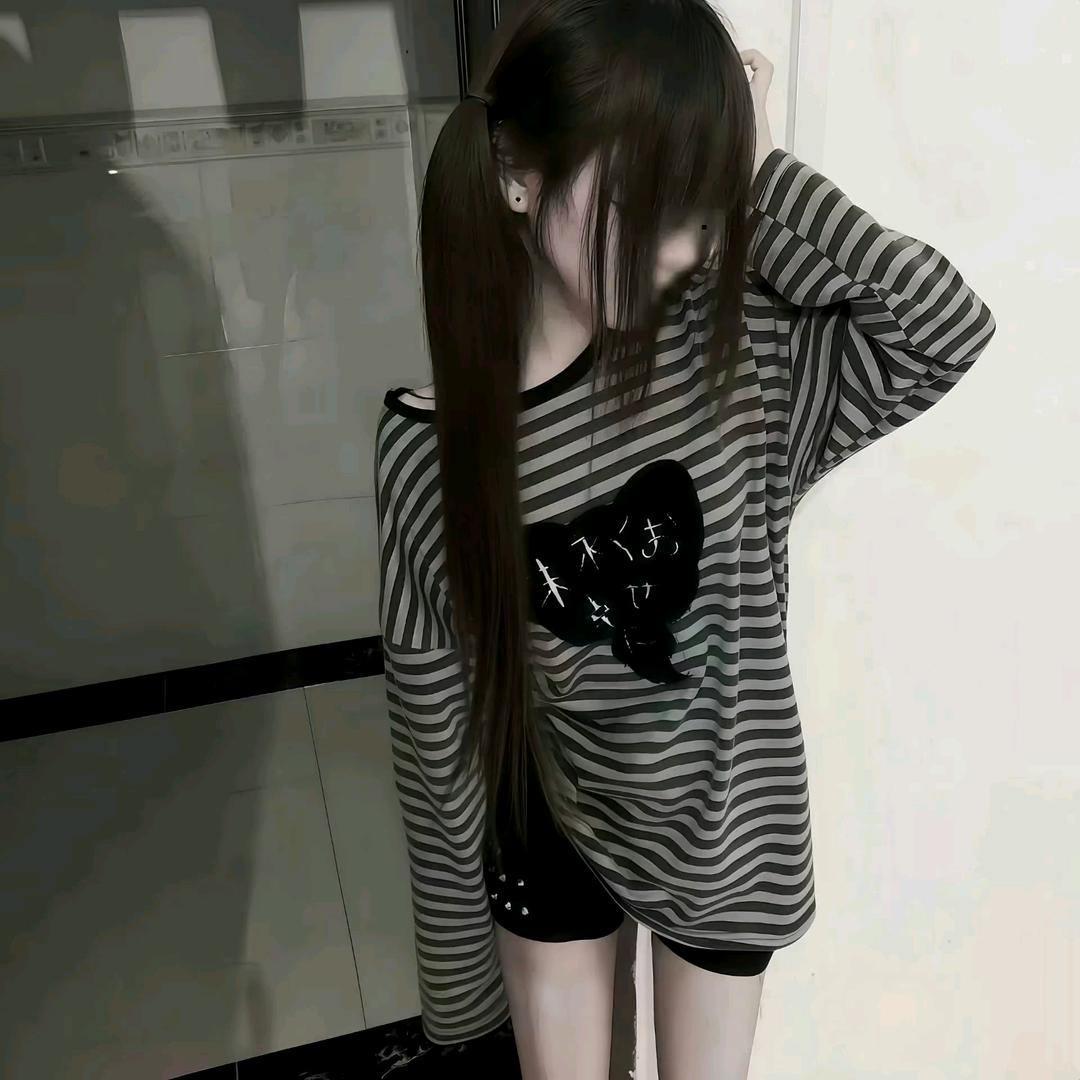 ε萌.