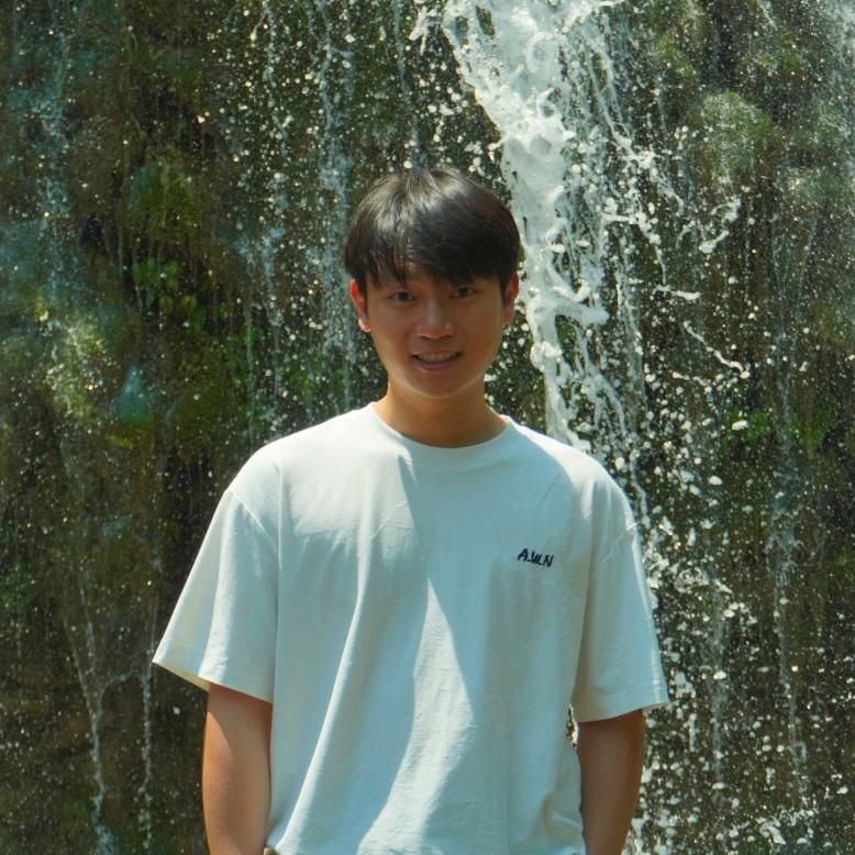 右耳oo