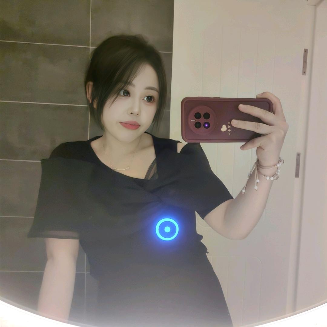 月亮很亮🔅