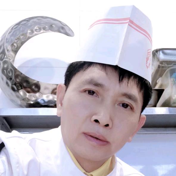 大厨：睛天放情，雨天借伞。路过关赞必回！