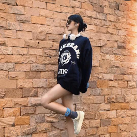 今夜月明人尽望，不知秋思落谁家