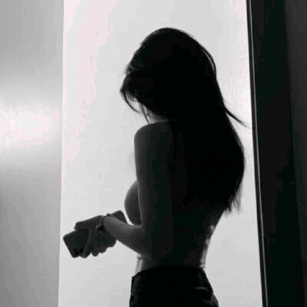 栭舒予
