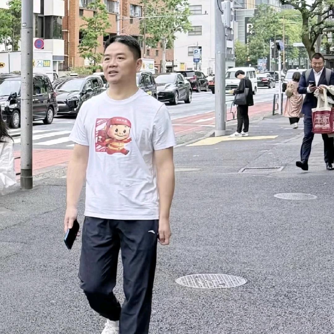 用户9915902126395