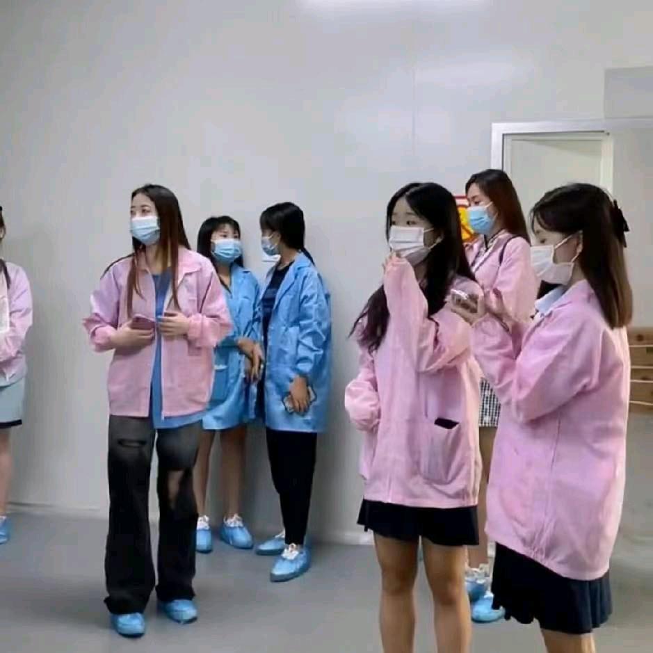 泸州市招聘小刘老师