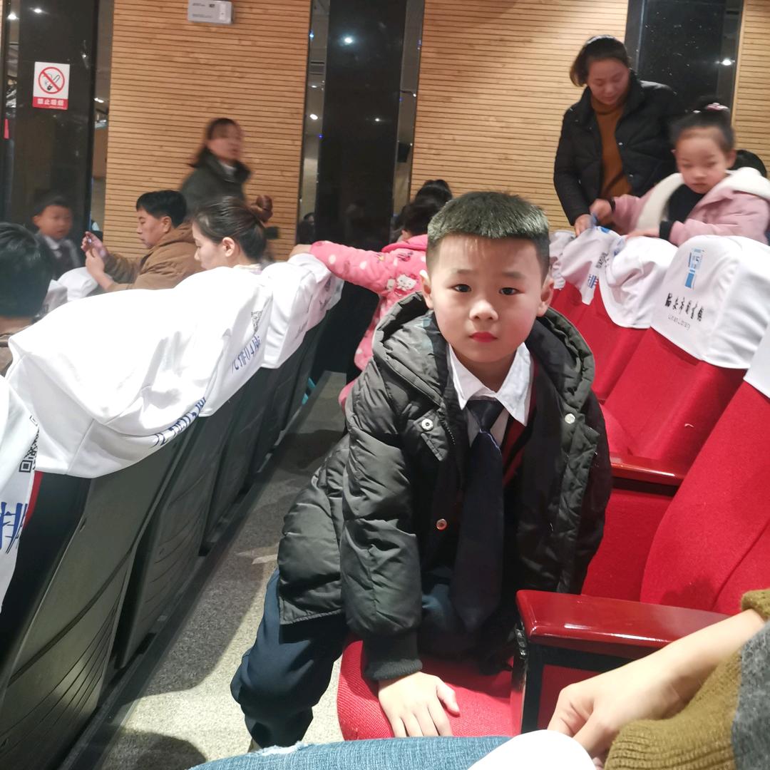 李三牛