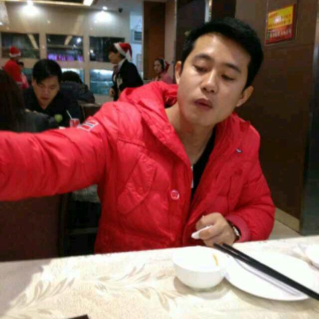 H成成