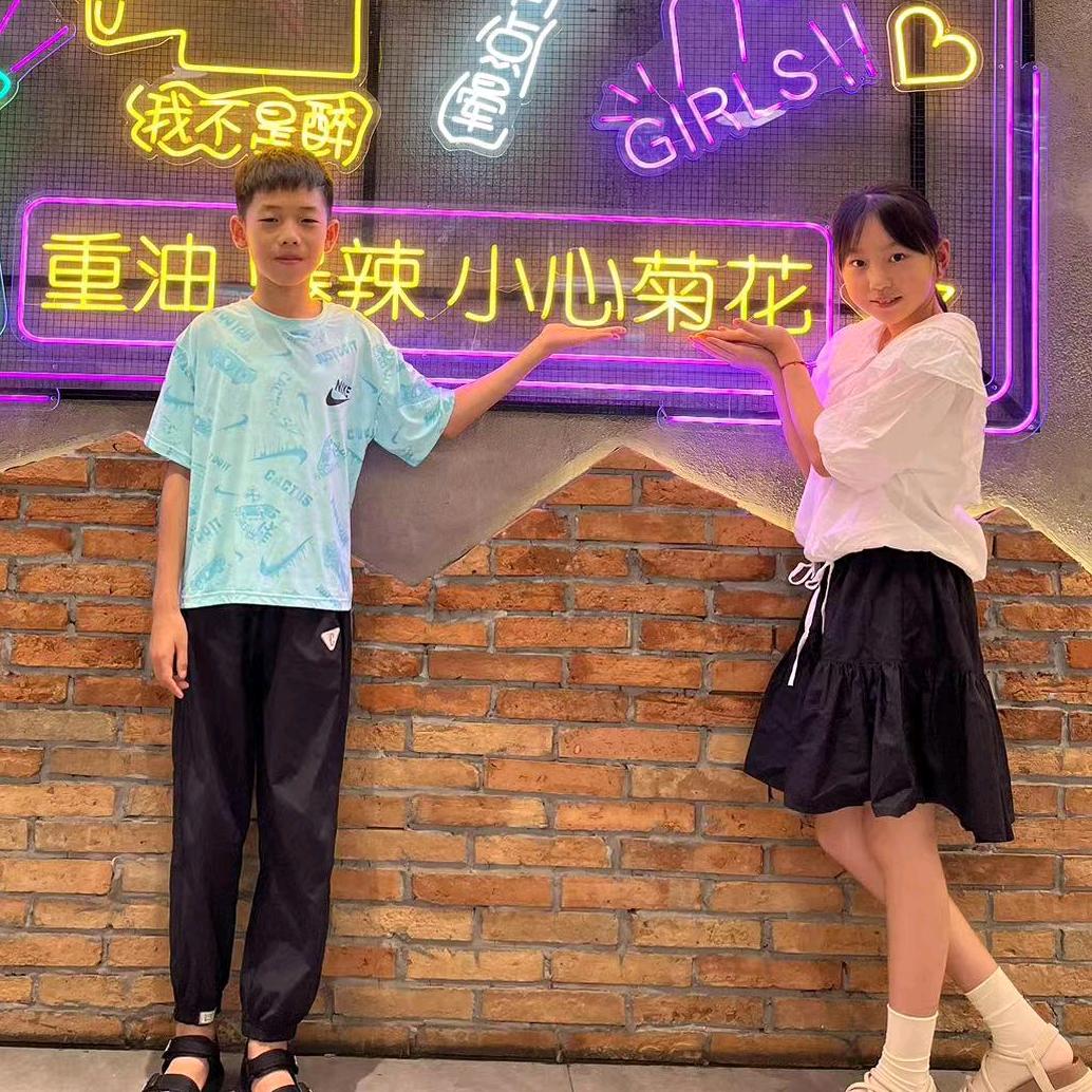 木子(>﹏<)