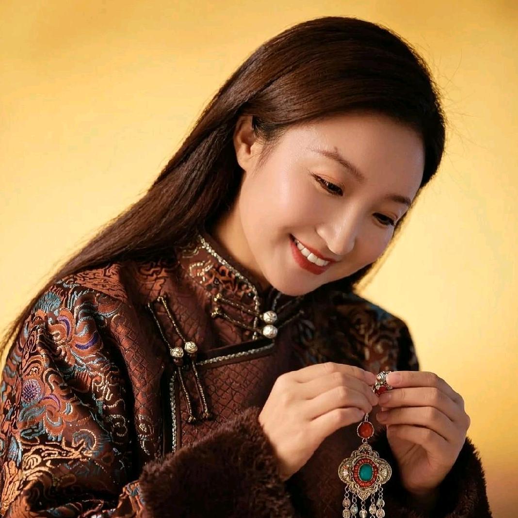 Borjigin七元音之家