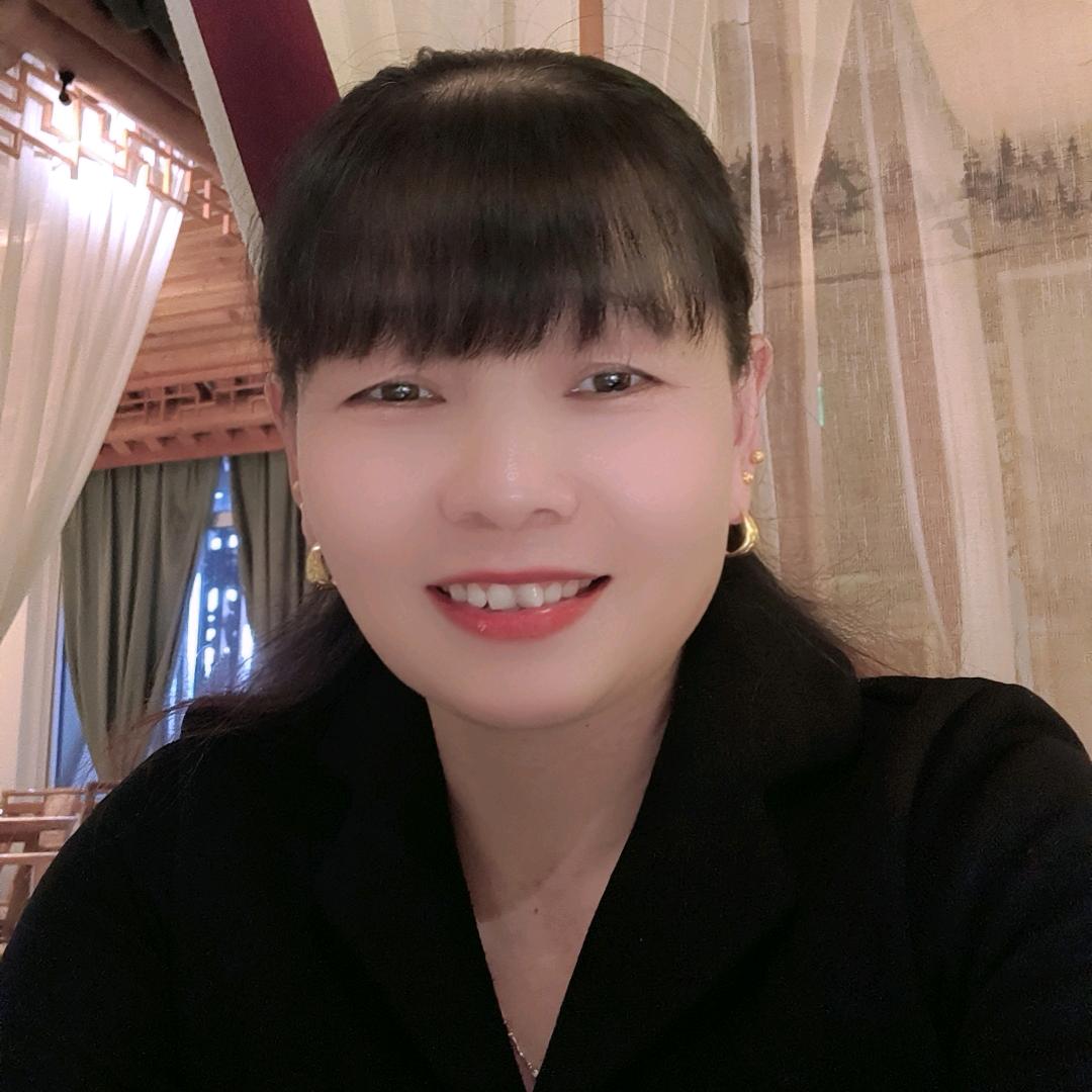 蕾姐。
