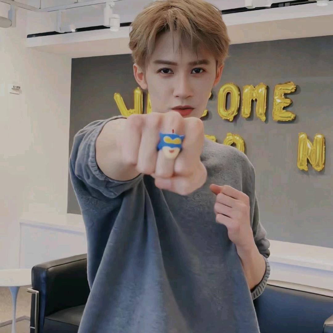 の弟弟小辣⑧孖