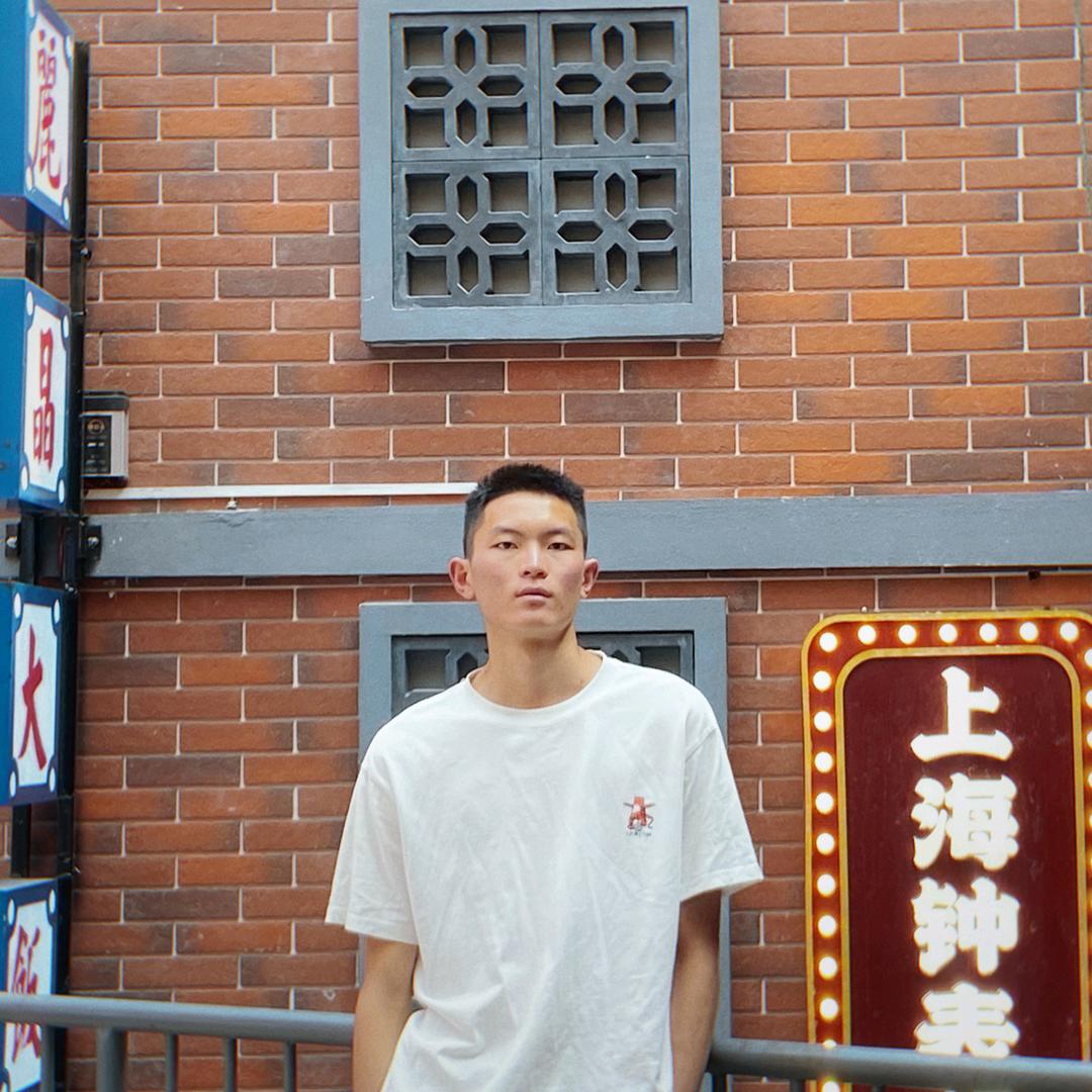 小江很哇塞
