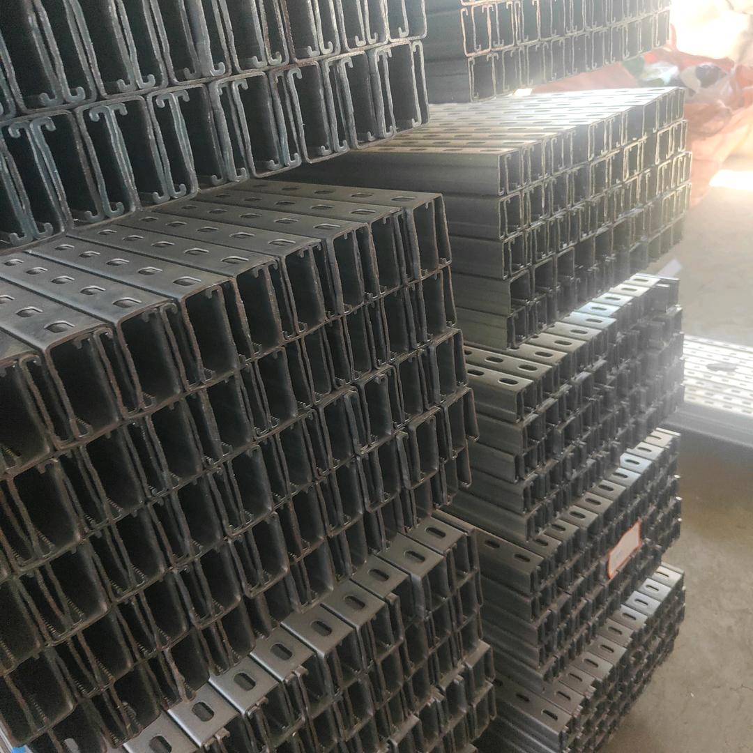 旻昊晟光伏支架及配件实体生产厂家