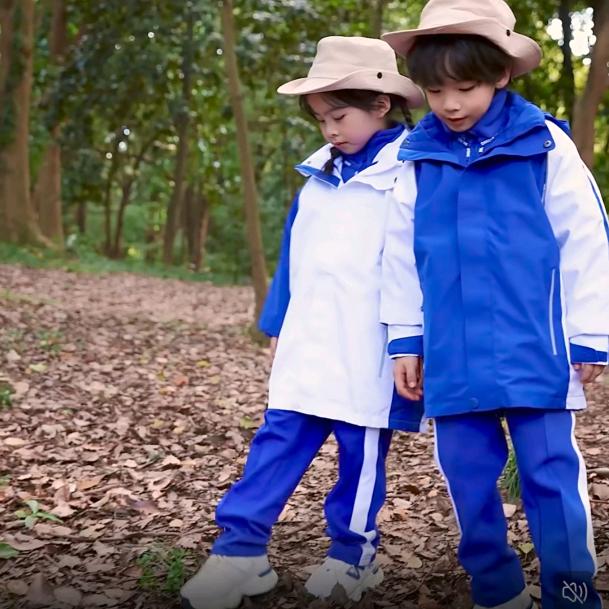 深圳源头厂家校服