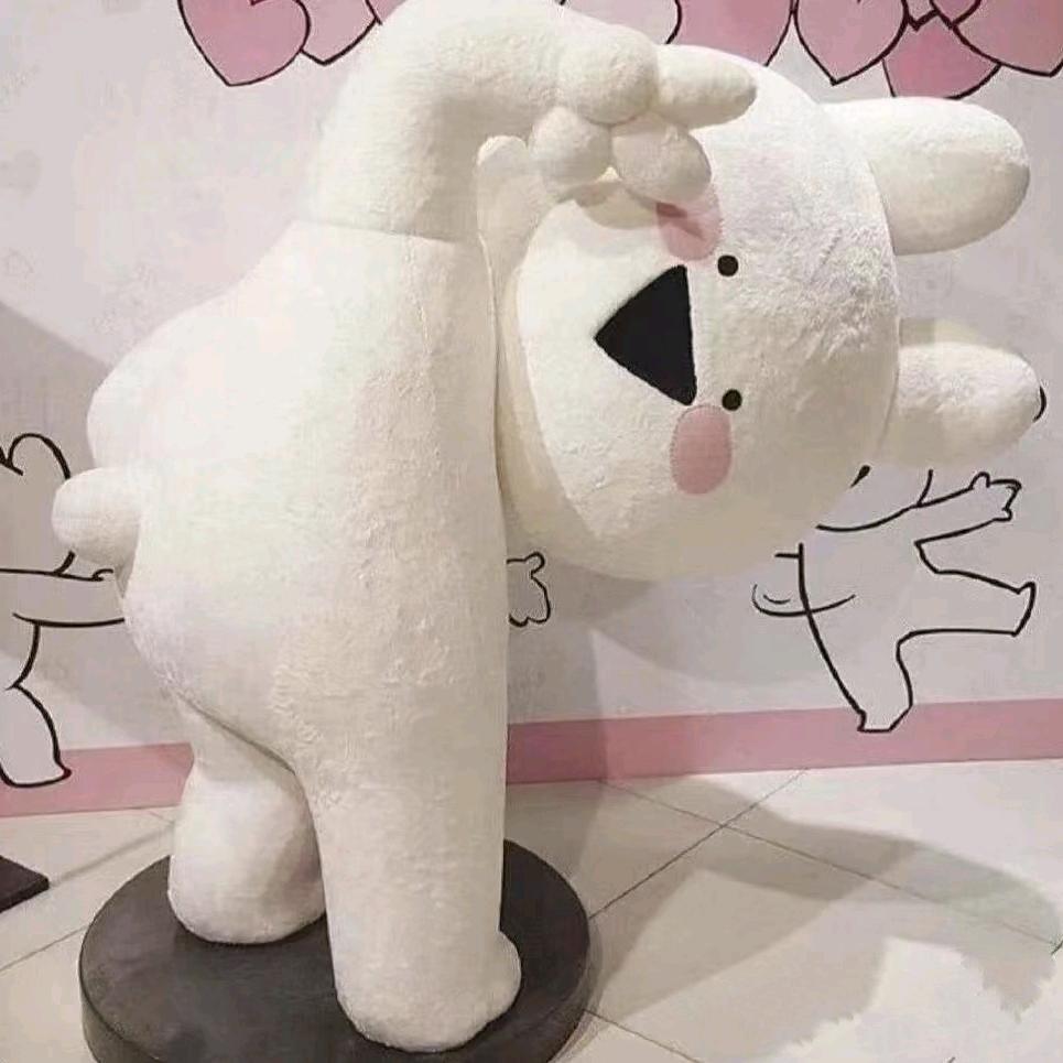 陌。