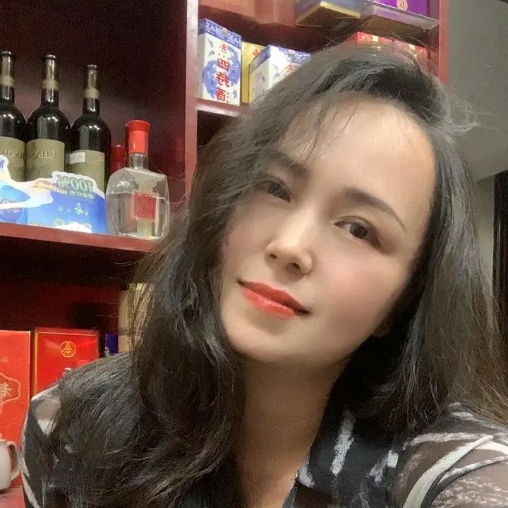 漳州长泰伟忠餐饮管理有限公司