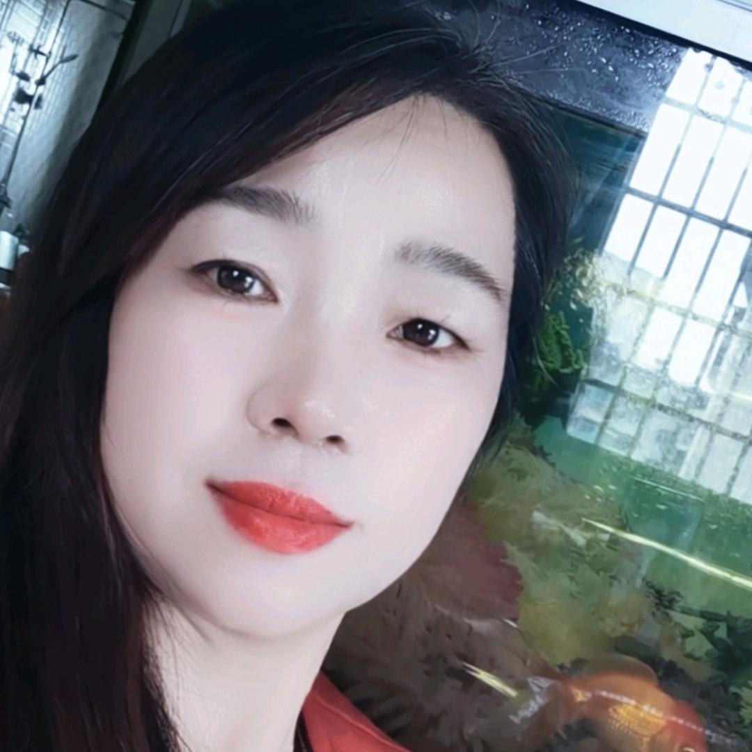 .红红