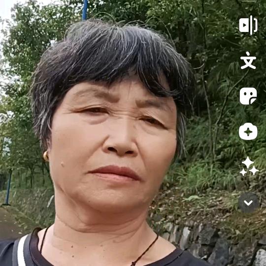 蒋义群（首播时间20：10）