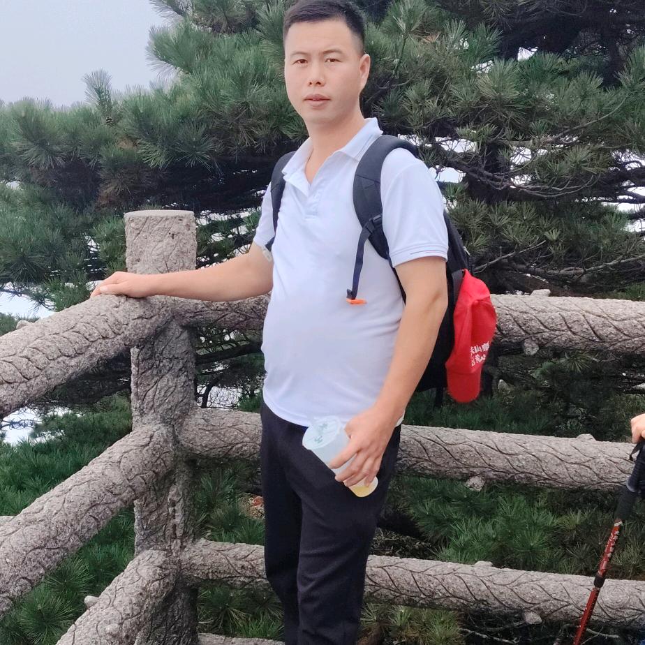 阿坤的商贸生活