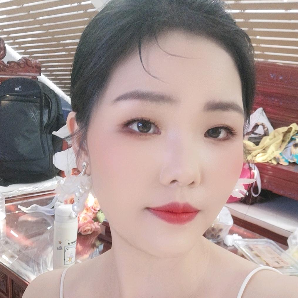 😘☞杨凤☜