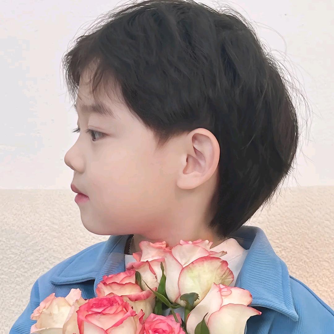 七月（恩师王跃龙）